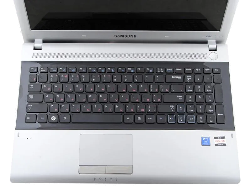 Замена корпуса Samsung RV513-S02